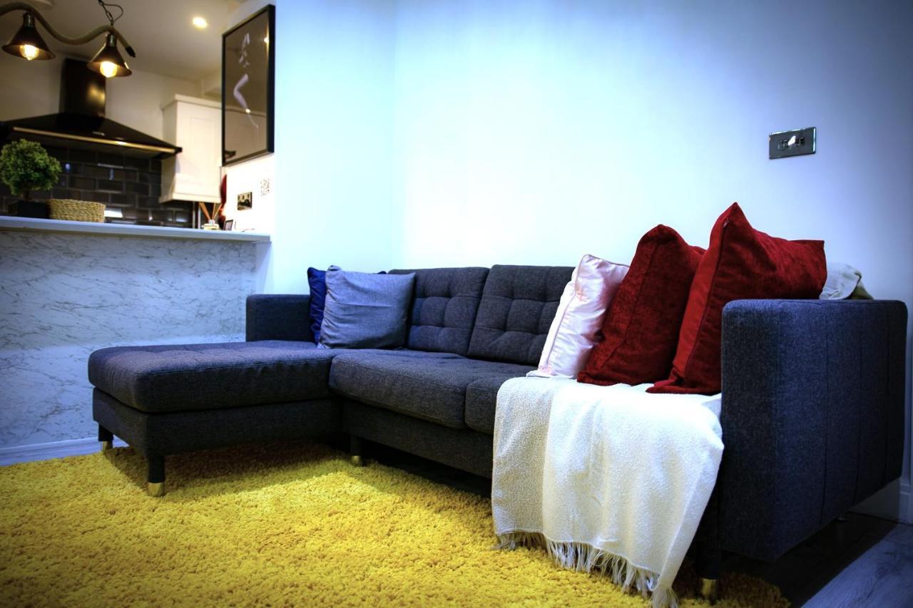 Rostron House Манчестер