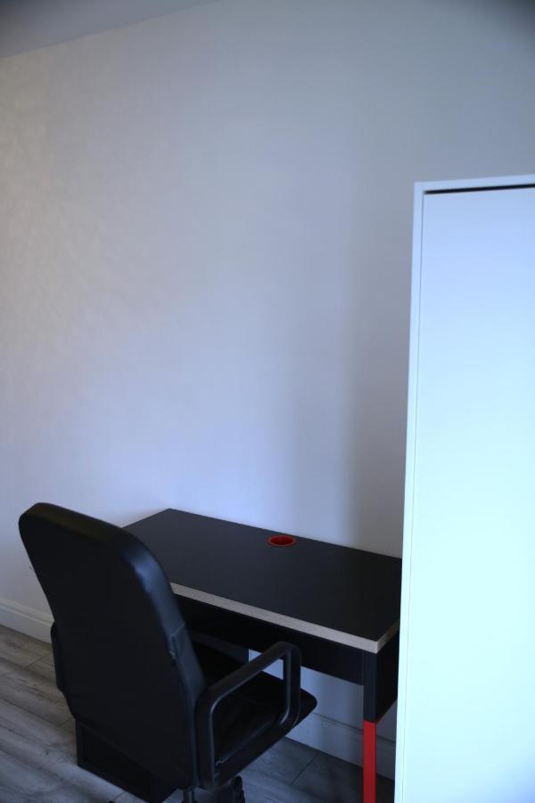 Rostron House Гостевой дом