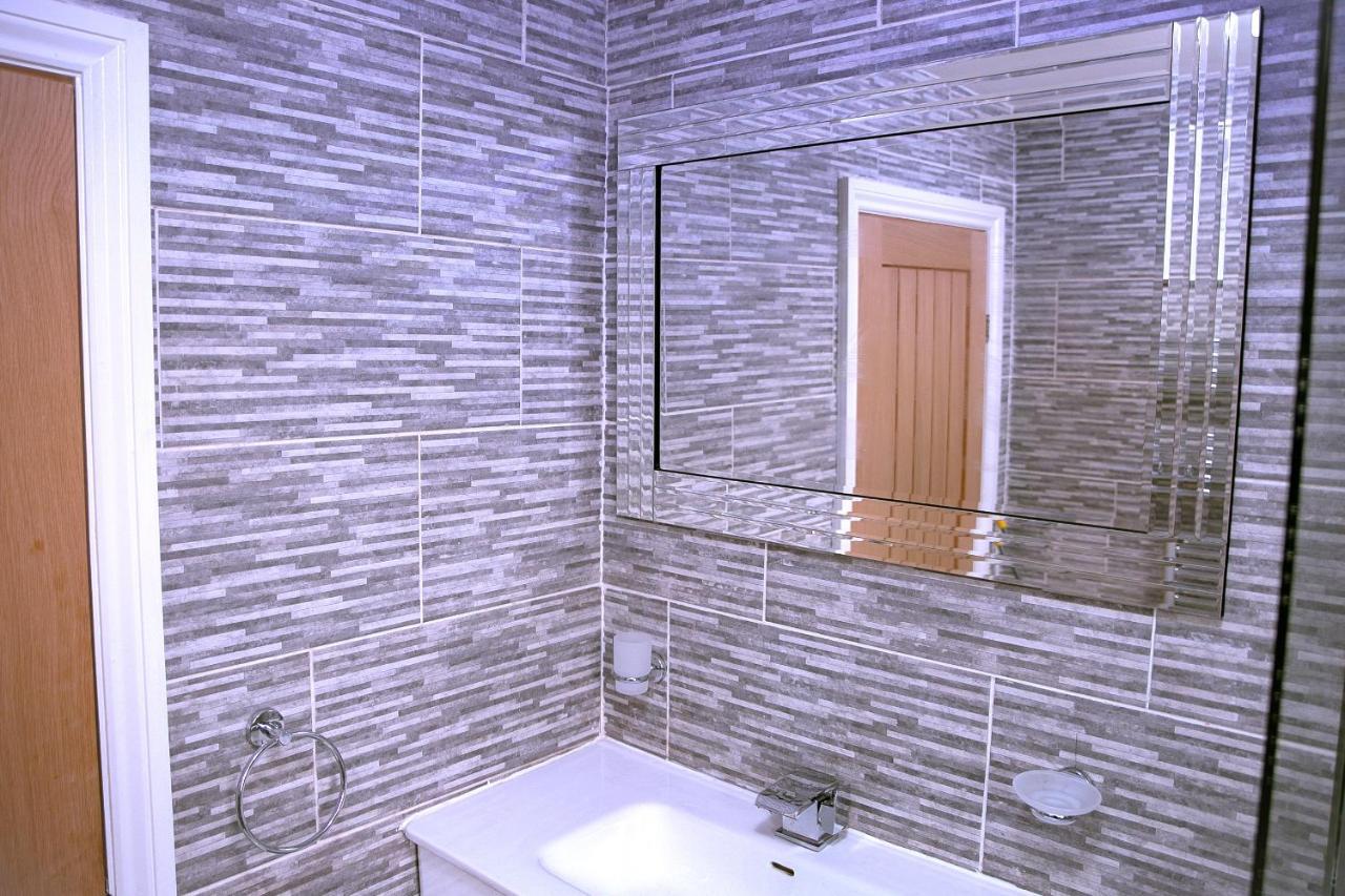 Rostron House Гостевой дом Манчестер